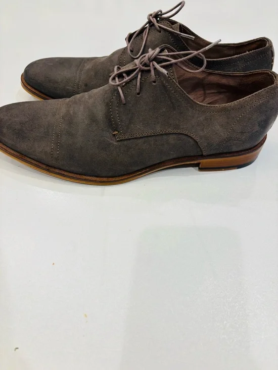 Banana Republic Men's Suede Derby Shoes in Gray size 10.5 - Picture 6 of 8